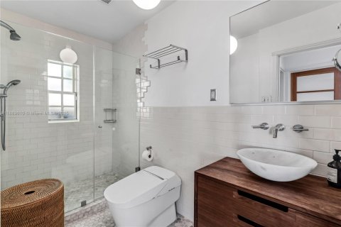 Купить виллу или дом в Майами-Бич, Флорида 3 спальни, 111.95м2, № 1946310 - фото 24