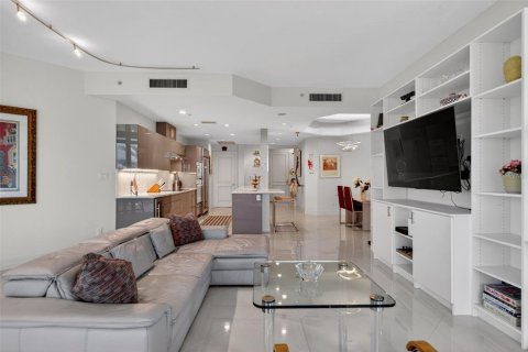 Copropriété à louer à Sarasota, Floride: 2 chambres, 164.81 m2 № 2388650 - photo 25