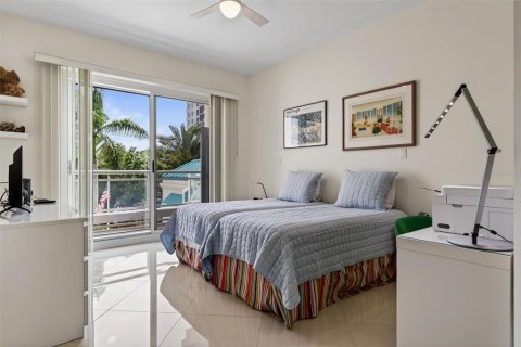 Copropriété à louer à Sarasota, Floride: 2 chambres, 164.81 m2 № 2388650 - photo 9