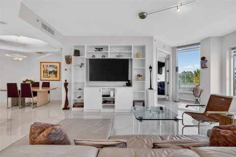 Copropriété à louer à Sarasota, Floride: 2 chambres, 164.81 m2 № 2388650 - photo 23