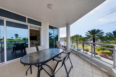 Copropriété à louer à Sarasota, Floride: 2 chambres, 164.81 m2 № 2388650 - photo 27