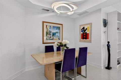 Copropriété à louer à Sarasota, Floride: 2 chambres, 164.81 m2 № 2388650 - photo 20