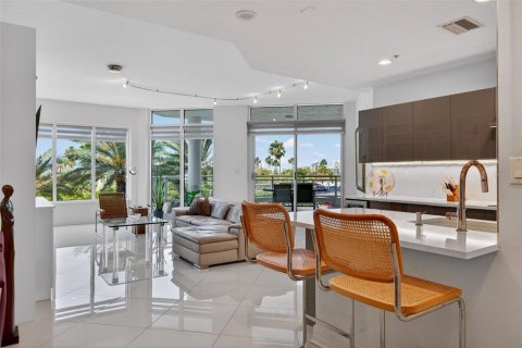 Copropriété à louer à Sarasota, Floride: 2 chambres, 164.81 m2 № 2388650 - photo 21