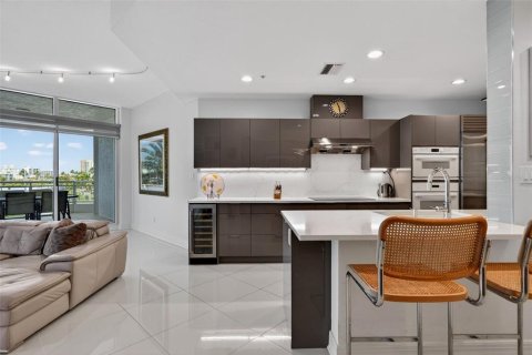 Copropriété à louer à Sarasota, Floride: 2 chambres, 164.81 m2 № 2388650 - photo 19