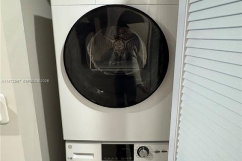 Copropriété à louer à Miami, Floride № 2042291 - photo 21