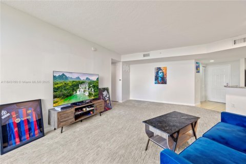 Кондоминиум с 1 спальней в Авентура, Флорида № 2012155