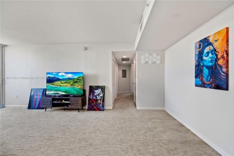 Купить кондоминиум в Авентура, Флорида 1 спальня, 79.9м2, № 2012155 - фото 9