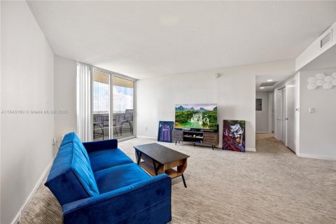 Купить кондоминиум в Авентура, Флорида 1 спальня, 79.9м2, № 2012155 - фото 2