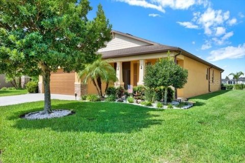 House in Brooksville, Florida 3 bedrooms, 183.76 sq.m. № 1917834 - photo 4