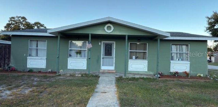 Villa ou maison à Tampa, Floride 5 chambres, 149.94 m2 № 2111780