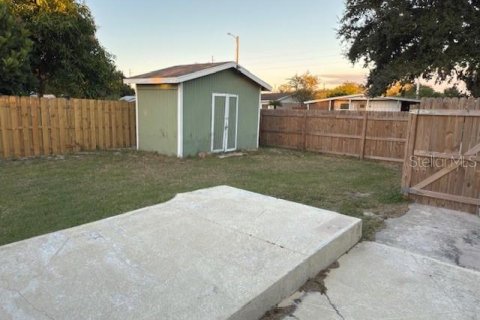 Villa ou maison à louer à Tampa, Floride: 5 chambres, 149.94 m2 № 2111780 - photo 19