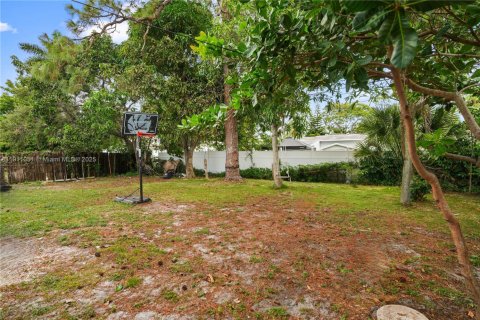 House in Fort Lauderdale, Florida 3 bedrooms, 93.37 sq.m. № 2034495 - photo 15