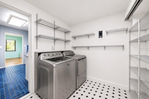 Casa en venta en Daytona Beach, Florida, 4 dormitorios, 212.28 m2 № 2225735 - foto 22