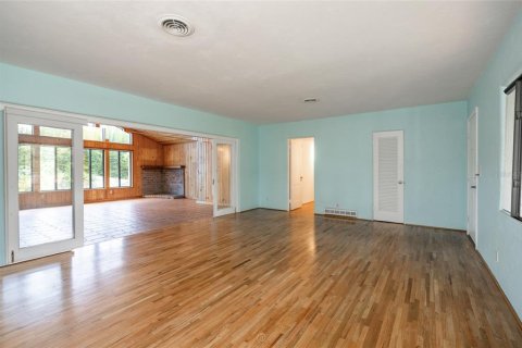 Casa en venta en Daytona Beach, Florida, 4 dormitorios, 212.28 m2 № 2225735 - foto 5