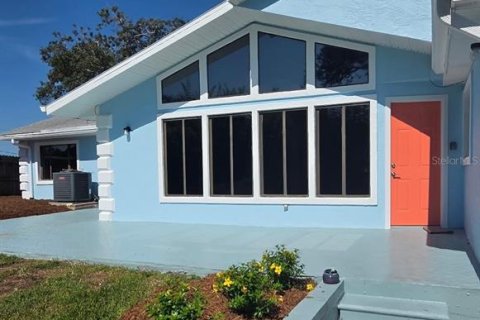 Casa en venta en Daytona Beach, Florida, 4 dormitorios, 212.28 m2 № 2225735 - foto 14