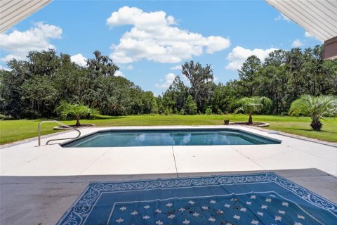 House in Micanopy, Florida 3 bedrooms, 227.8 sq.m. № 2299722 - photo 24