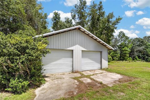 House in Micanopy, Florida 3 bedrooms, 227.8 sq.m. № 2299722 - photo 28