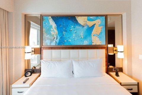 Купить кондоминиум в Форт-Лодердейл, Флорида 2 спальни, 98.57м2, № 1982148 - фото 9