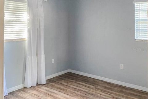 Villa ou maison à louer à Sarasota, Floride: 3 chambres, 123 m2 № 1584785 - photo 4