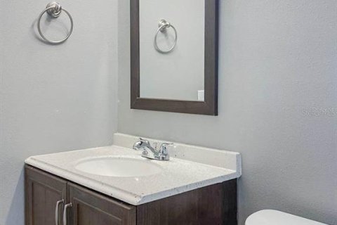 Villa ou maison à louer à Sarasota, Floride: 3 chambres, 123 m2 № 1584785 - photo 8