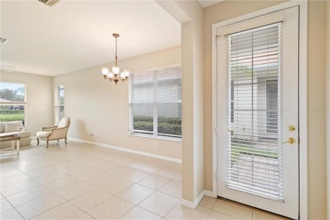 Villa ou maison à vendre à North Port, Floride: 2 chambres, 134.52 m2 № 1873275 - photo 5