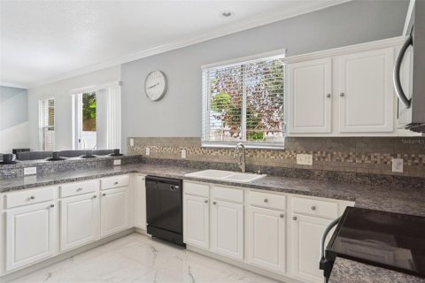 Casa en venta en Davenport, Florida, 4 dormitorios, 207.26 m2 № 2237138 - foto 6