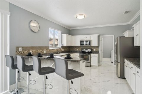 Casa en venta en Davenport, Florida, 4 dormitorios, 207.26 m2 № 2237138 - foto 5