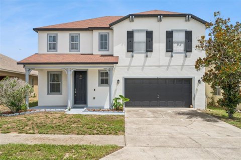 House in Davenport, Florida 4 bedrooms, 207.26 sq.m. № 2237138