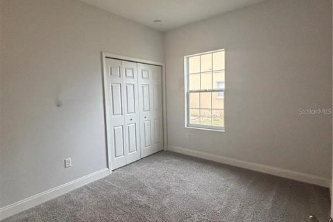 House in Kissimmee, Florida 4 bedrooms, 158.96 sq.m. № 2206152 - photo 16