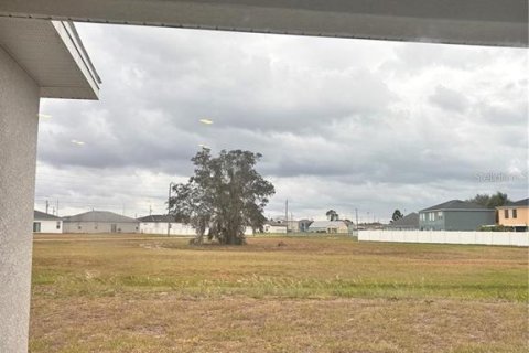 House in Kissimmee, Florida 4 bedrooms, 158.96 sq.m. № 2206152 - photo 18