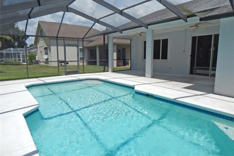 Villa ou maison à louer à Fish Hawk, Floride: 4 chambres, 219.06 m2 № 1902192 - photo 21