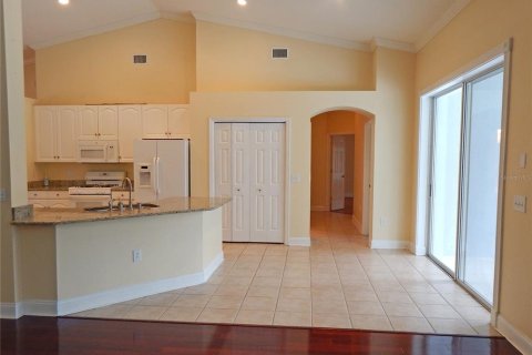 Casa en alquiler en Fish Hawk, Florida, 4 dormitorios, 219.06 m2 № 1902192 - foto 8