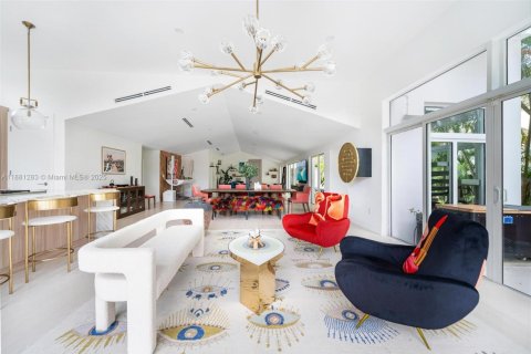 Купить виллу или дом в Майами-Бич, Флорида 4 спальни, 299.89м2, № 1931094 - фото 5