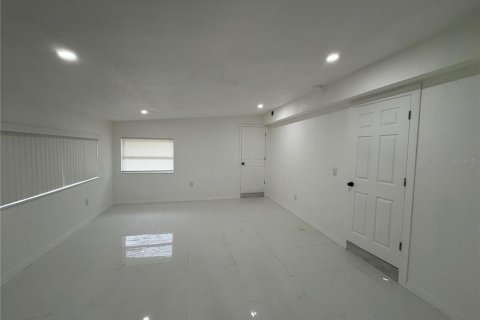 Villa ou maison à louer à Citra, Floride: 3 chambres, 124.86 m2 № 1879490 - photo 6