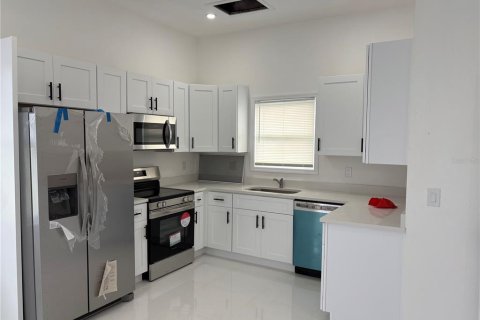 Villa ou maison à louer à Citra, Floride: 3 chambres, 124.86 m2 № 1879490 - photo 3