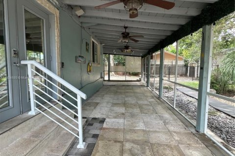 House in Key Largo, Florida 2 bedrooms, 126.53 sq.m. № 1794117 - photo 22