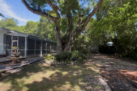 House in Key Largo, Florida 2 bedrooms, 126.53 sq.m. № 1794117 - photo 23