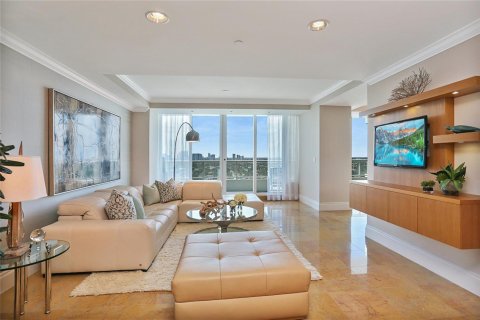 Condo in Fort Lauderdale, Florida, 2 bedrooms  № 2247711 - photo 8