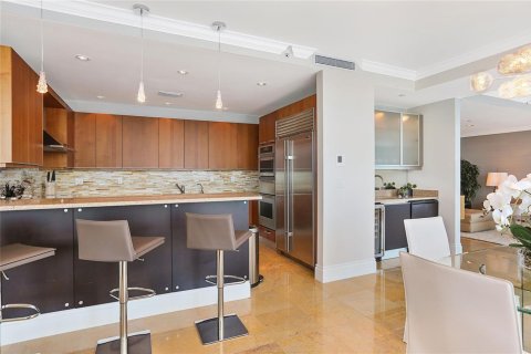 Condo in Fort Lauderdale, Florida, 2 bedrooms  № 2247711 - photo 14