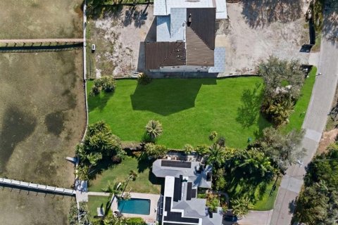 Land in Saint Petersburg, Florida № 2348113