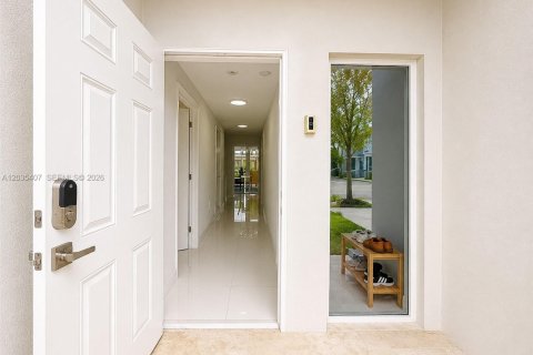 Touwnhouse à vendre à Homestead, Floride: 4 chambres, 139.35 m2 № 2085301 - photo 6