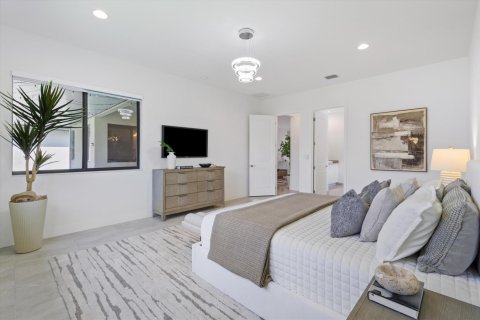 House in Miramar, Florida 5 bedrooms, 330.64 sq.m. № 2191105 - photo 10