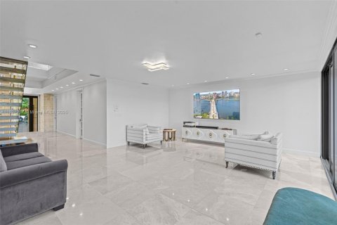 Adosado en alquiler en Palmetto Bay, Florida, 2 dormitorios, 246.28 m2 № 1948741 - foto 7