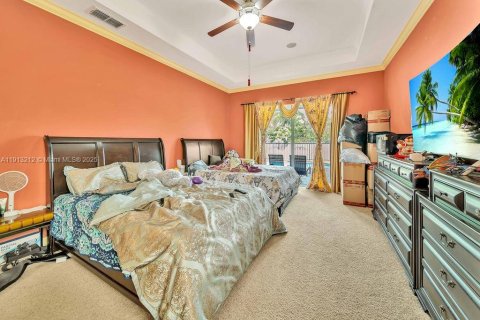 House in Lehigh Acres, Florida 3 bedrooms № 1969392 - photo 14