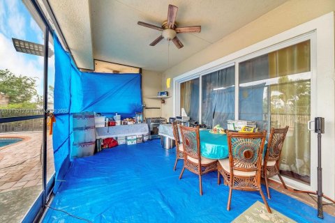 House in Lehigh Acres, Florida 3 bedrooms № 1969392 - photo 30