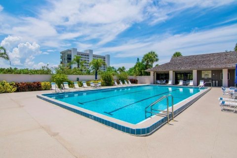 Copropriété à louer à Hutchinson Island South, Floride: 2 chambres, 116.22 m2 № 1073706 - photo 1