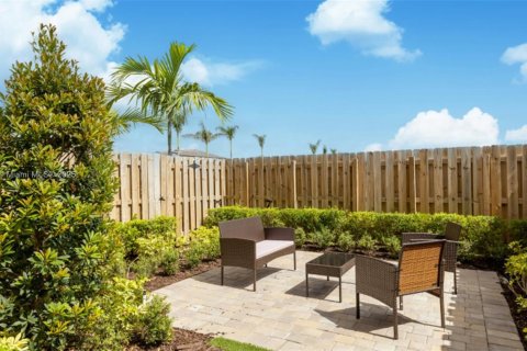 Adosado en alquiler en Homestead, Florida, 3 dormitorios, 149.76 m2 № 1973661 - foto 12