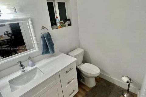 Casa en alquiler en Key Largo, Florida, 3 dormitorios, 120.03 m2 № 2076999 - foto 12