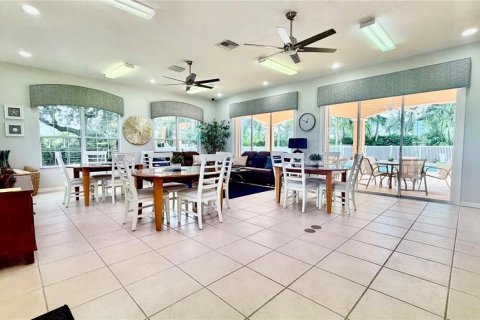 House in Vero Beach, Florida 3 bedrooms, 159.33 sq.m. № 2422726 - photo 26