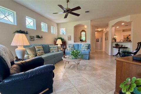 House in Vero Beach, Florida 3 bedrooms, 159.33 sq.m. № 2422726 - photo 16